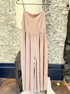 Urban Outfitters Beige/Champagne Jumpsuit with Spaghetti Straps Wide legs Sz L